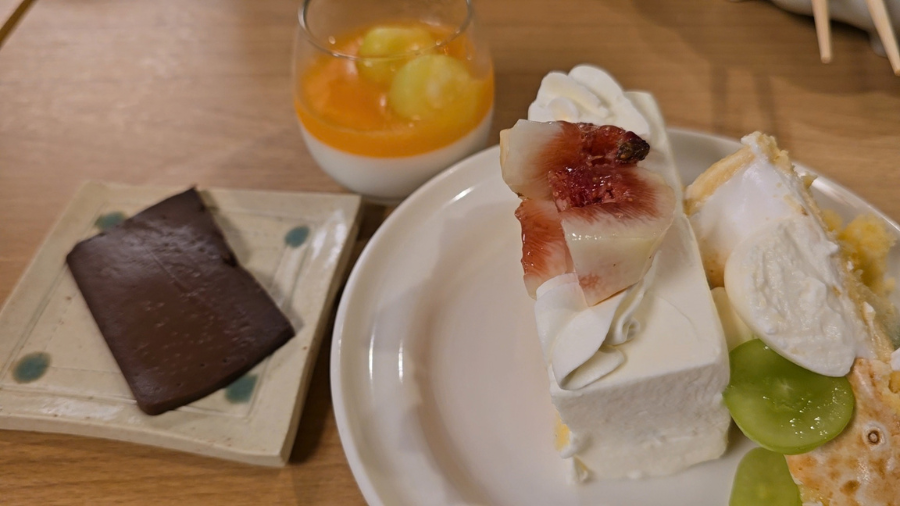 ホテル八木のビュッフェ