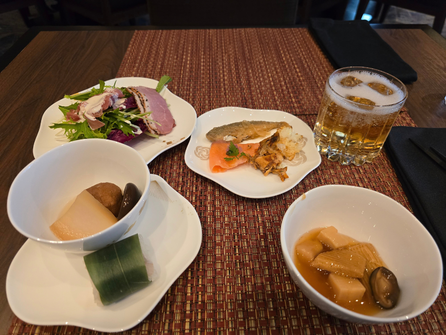 THE HOTEL SANRAKU KANAZAWA(ザ ホテル山楽 金沢)のクラブラウンジ