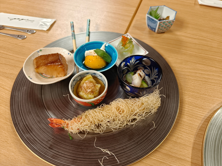 ホテル八木のビュッフェ