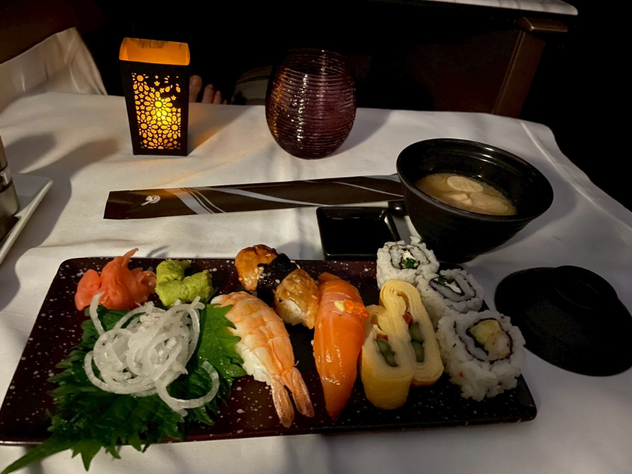 カタール航空のビジネスクラスのごはん