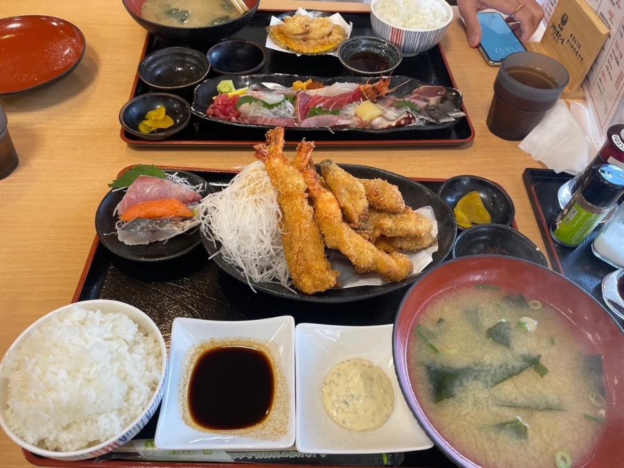 銀蔵小野原本店の定食