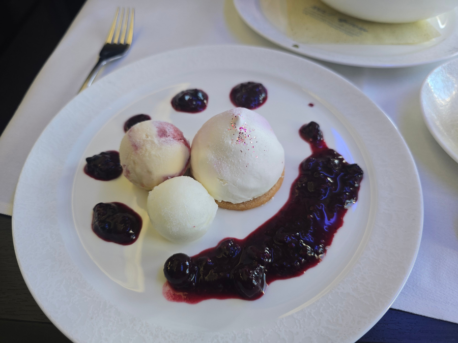 ANAファーストクラス 機内食