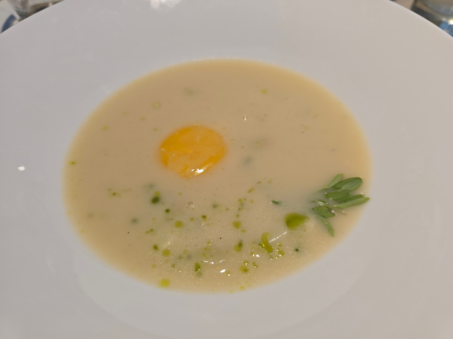 ルフトハンザ航空ファーストクラスラウンジ