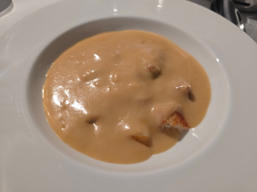 ルフトハンザ航空ファーストクラスの機内食