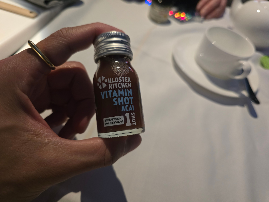 ルフトハンザ航空ファーストクラスの機内食